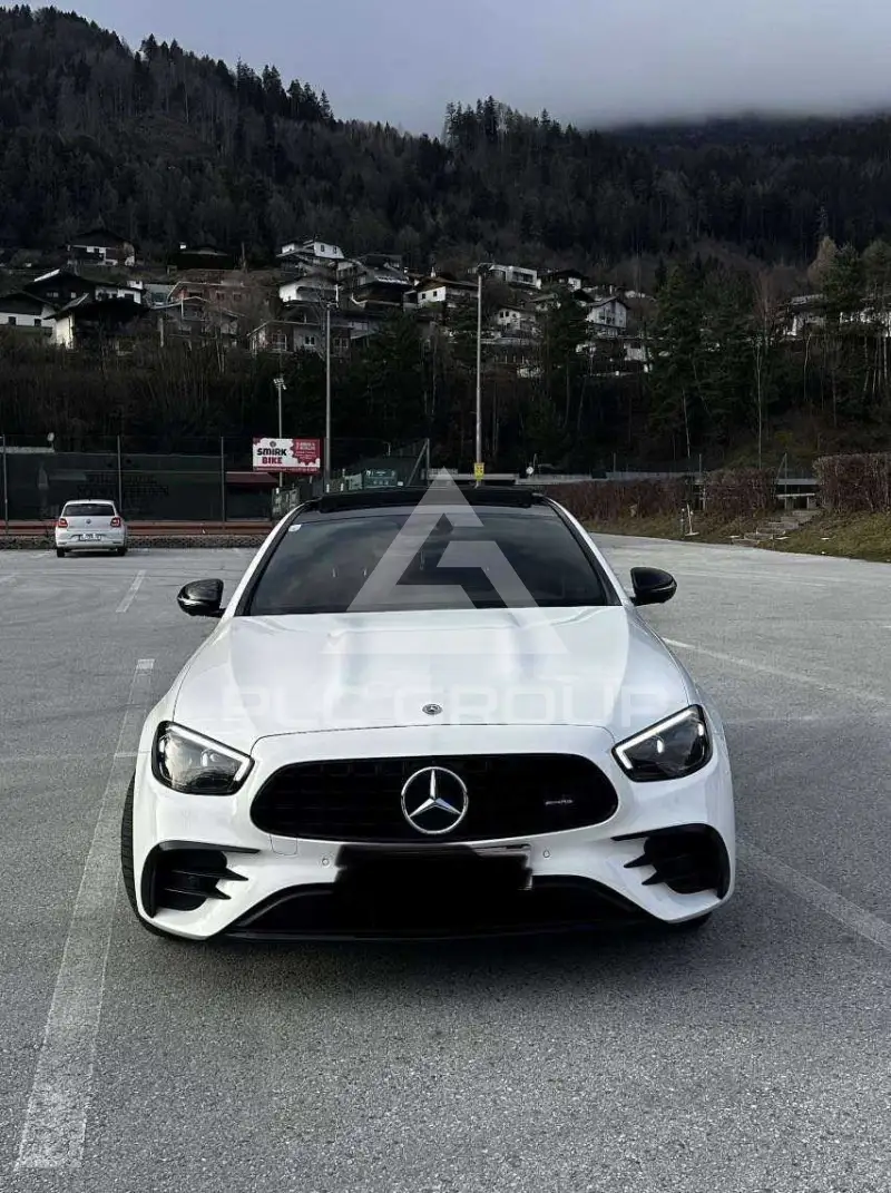 2021 Mercedes Benz E 220