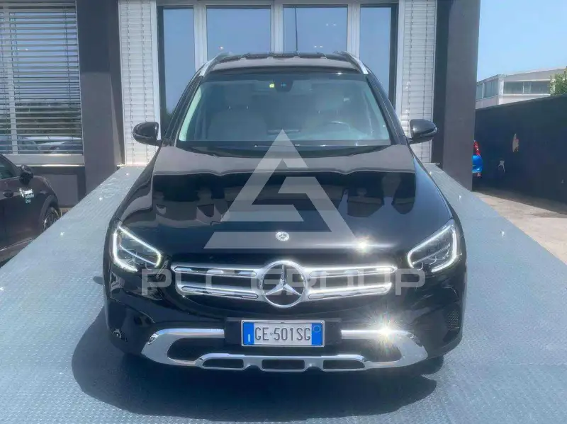 2021 Mercedes Benz GLC 200