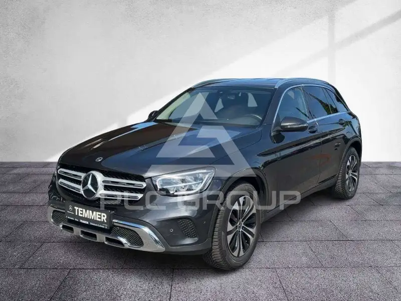 2021 Mercedes Benz GLC 200