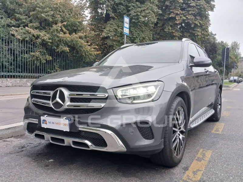 2021 Mercedes Benz GLC 200