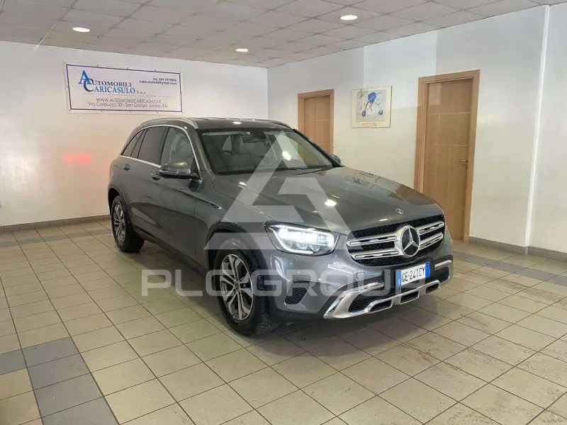2021 Mercedes Benz GLC 200