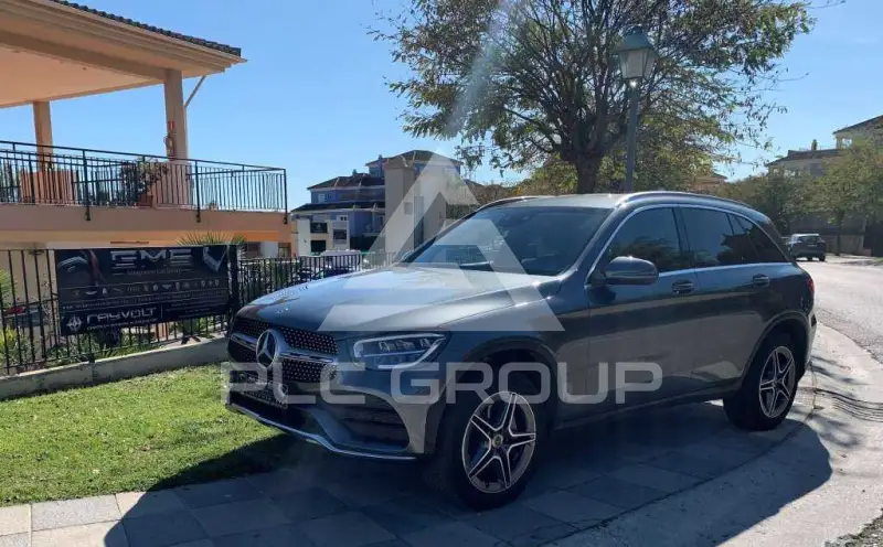2021 Mercedes Benz GLC 200
