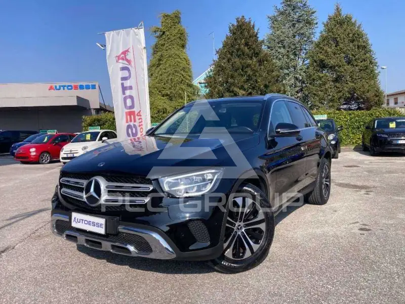 2021 Mercedes Benz GLC 200