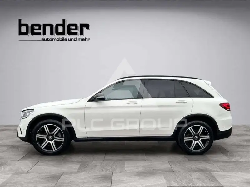 2021 Mercedes Benz GLC 200