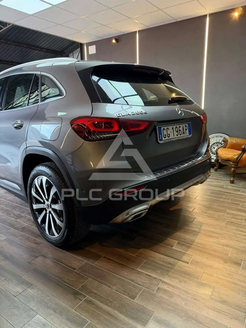2021 Mercedes Benz GLA 200