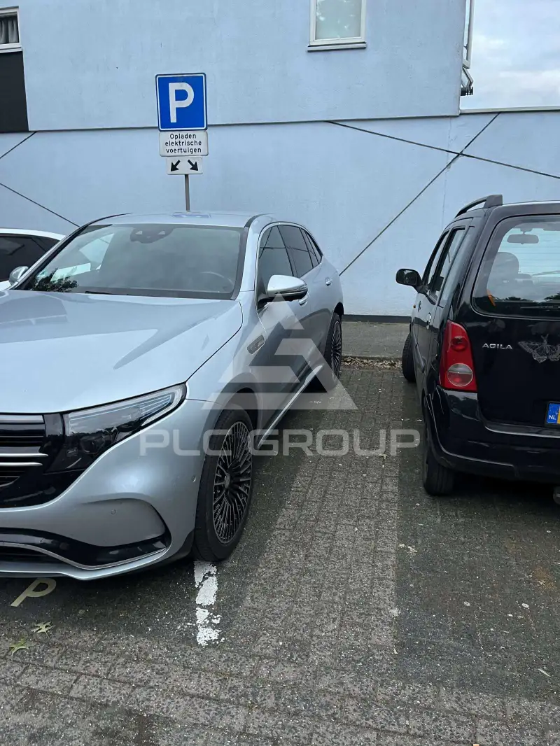 2021 Mercedes Benz EQC