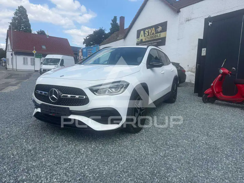 2021 Mercedes Benz GLA 220