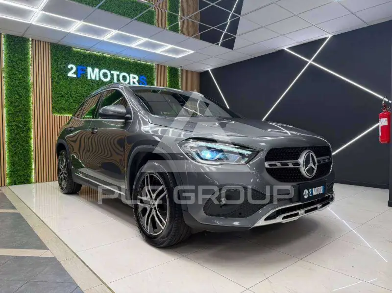 2021 Mercedes Benz GLA 220