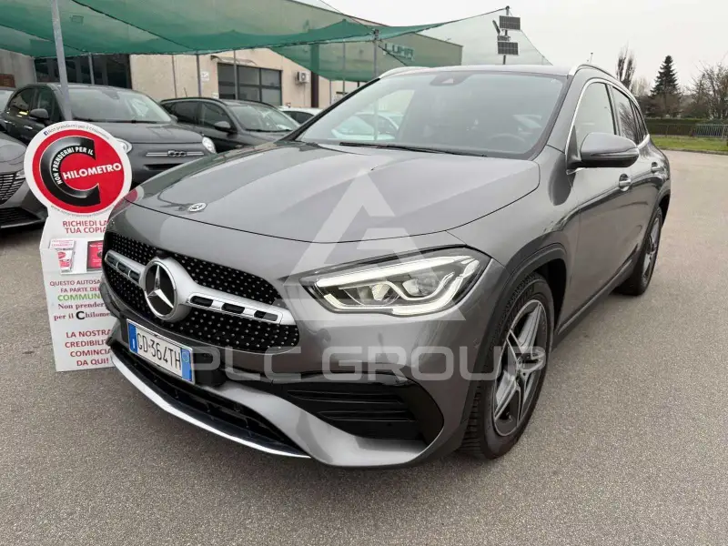 2021 Mercedes Benz GLA 220