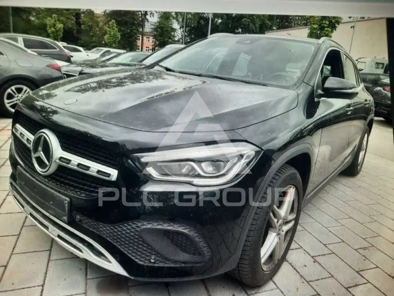 2021 Mercedes Benz GLA 220