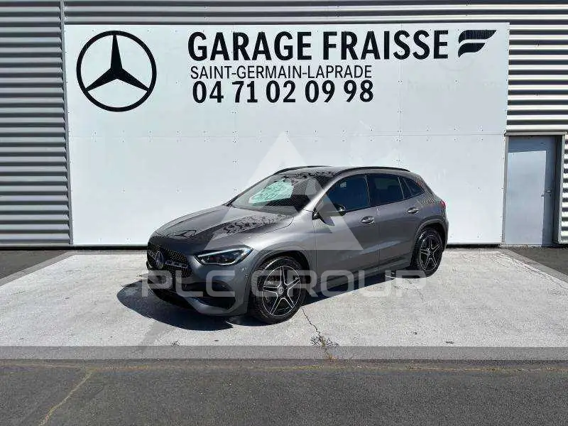 2021 Mercedes Benz GLA 220
