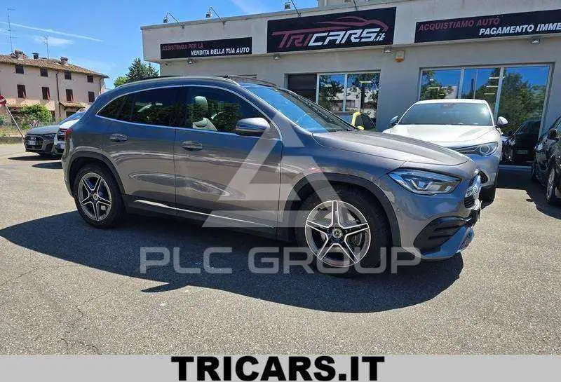 2021 Mercedes Benz GLA 220