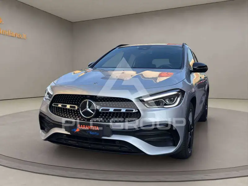2021 Mercedes Benz GLA 220