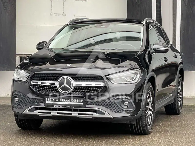 2021 Mercedes Benz GLA 220