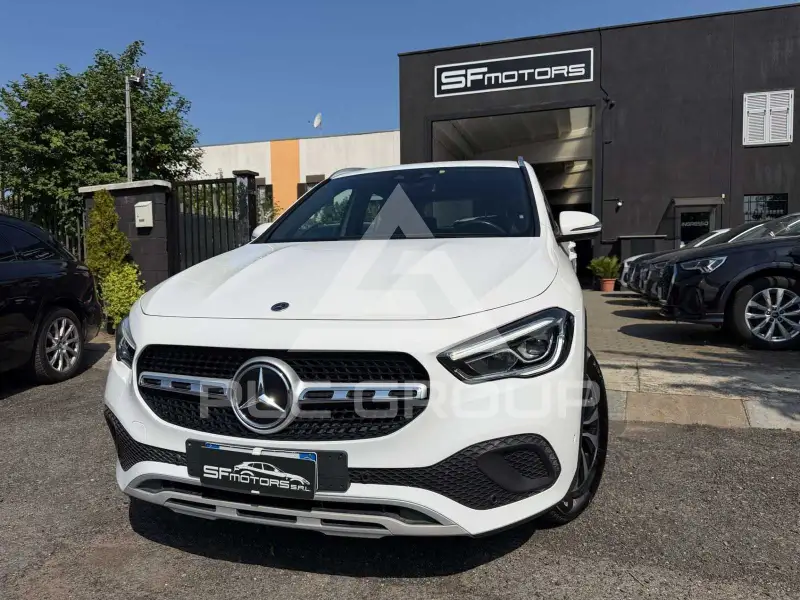 2021 Mercedes Benz GLA 220