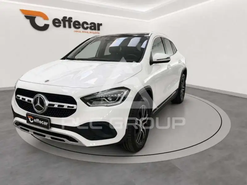2021 Mercedes Benz GLA 220