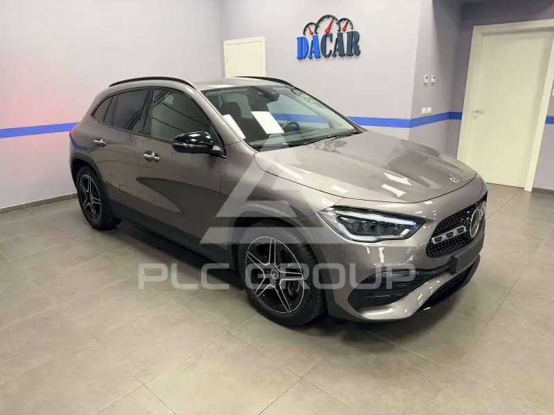 2021 Mercedes Benz GLA 220
