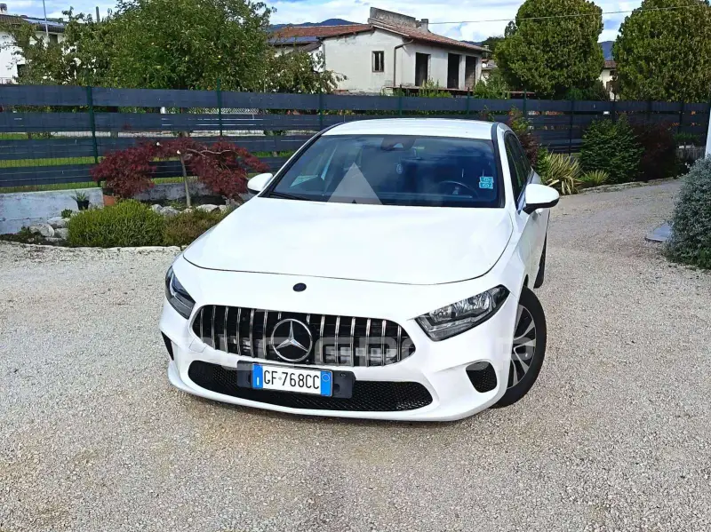 2021 Mercedes Benz A 160