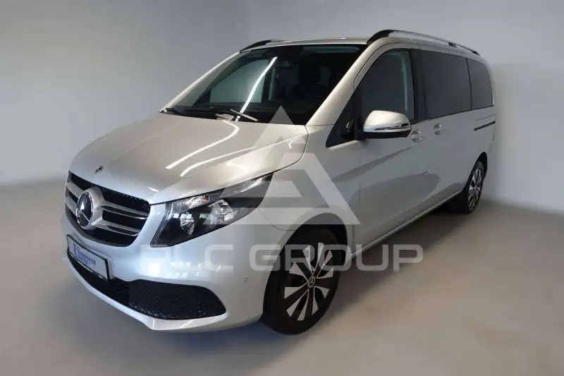 2021 Mercedes Benz V 220