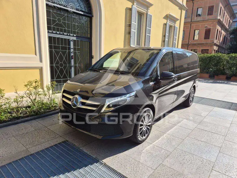 2021 Mercedes Benz V 220