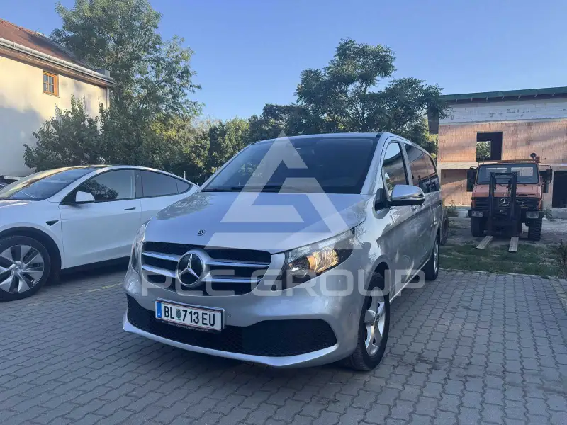 2021 Mercedes Benz V 220