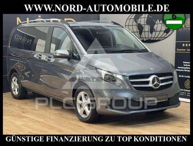 2021 Mercedes Benz V 220