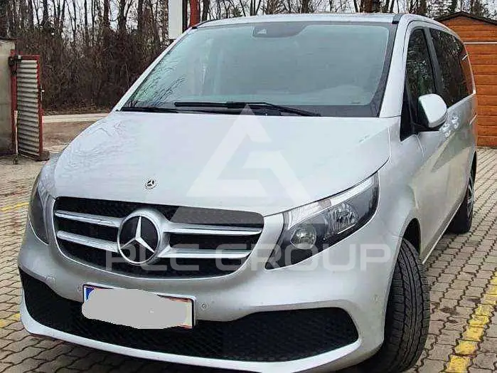 2021 Mercedes Benz V 220