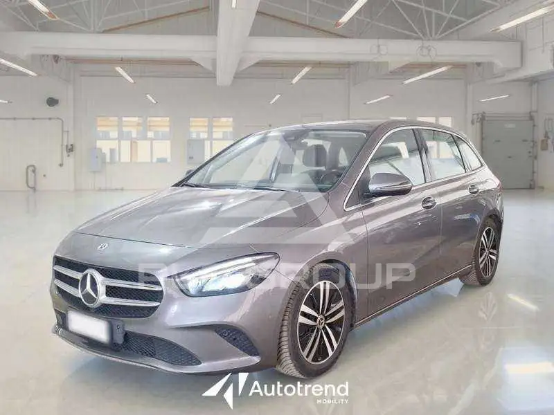 2021 Mercedes Benz B 150