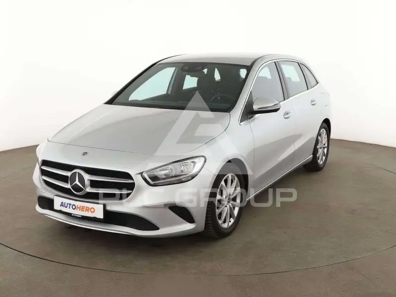 2021 Mercedes Benz B 180