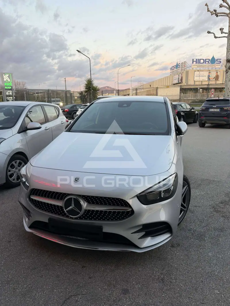 2021 Mercedes Benz B 180