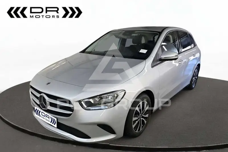 2021 Mercedes Benz B 180