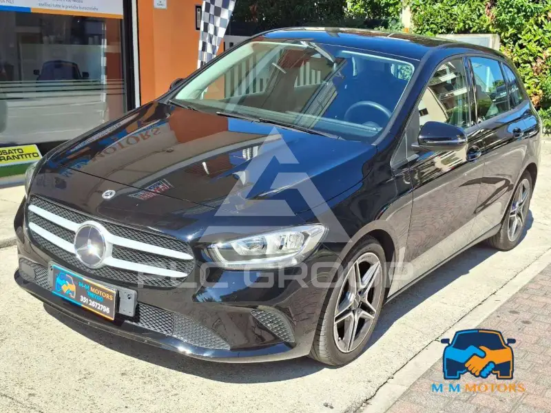 2021 Mercedes Benz B 180