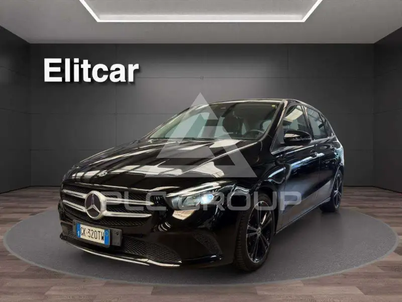 2021 Mercedes Benz B 180