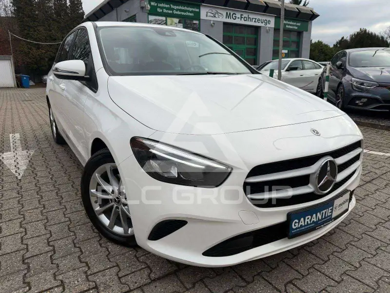 2021 Mercedes Benz B 180