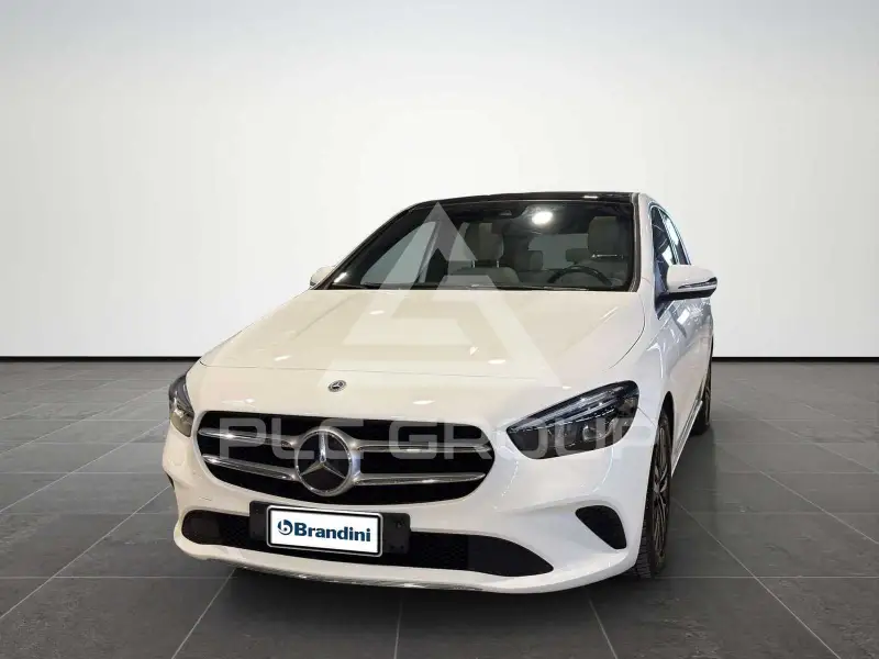 2021 Mercedes Benz B 180