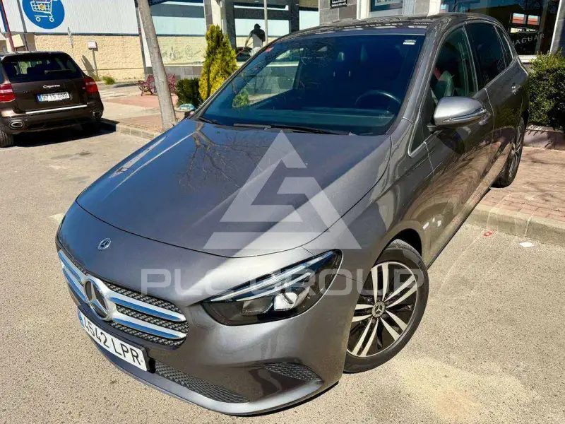2021 Mercedes Benz B 180