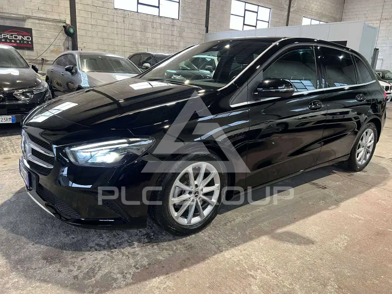2021 Mercedes Benz B 180
