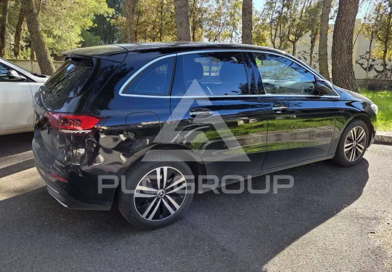 2021 Mercedes Benz B 250