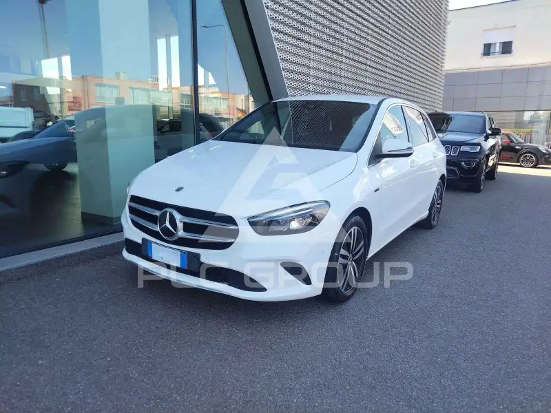 2021 Mercedes Benz B 250