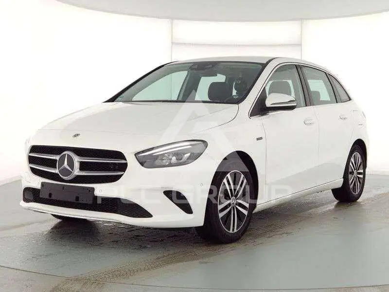 2021 Mercedes Benz B 250