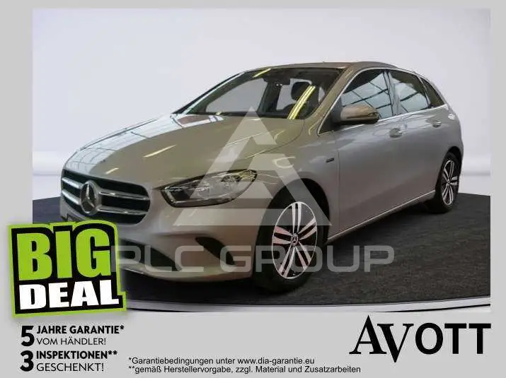 2021 Mercedes Benz B 250