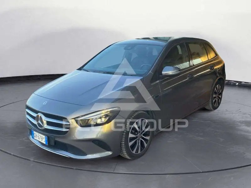 2021 Mercedes Benz B 250