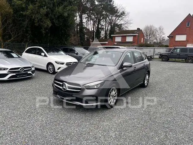 2021 Mercedes Benz B 250