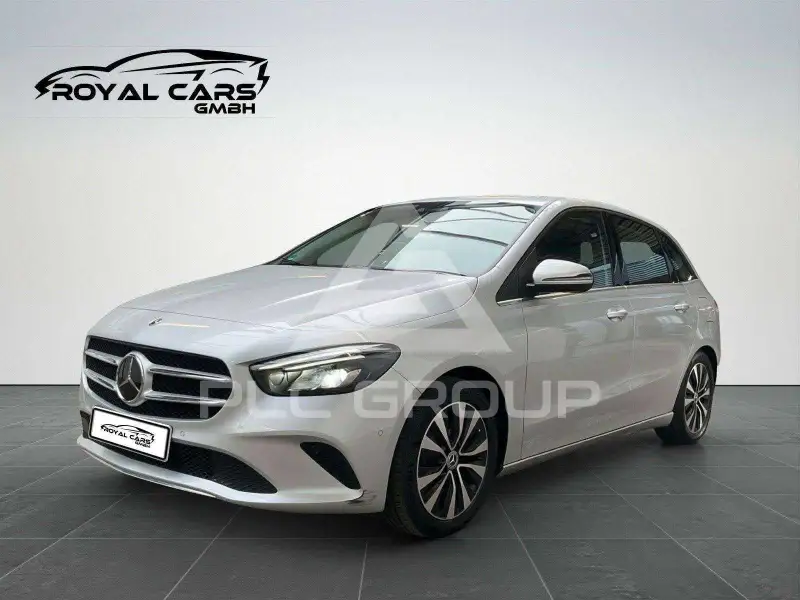 2021 Mercedes Benz B 220