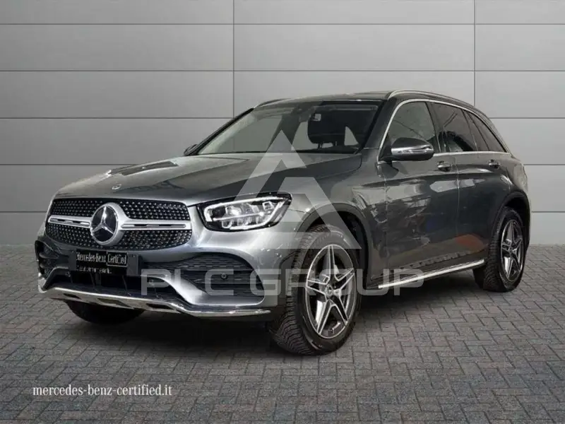 2021 Mercedes Benz GLC 220