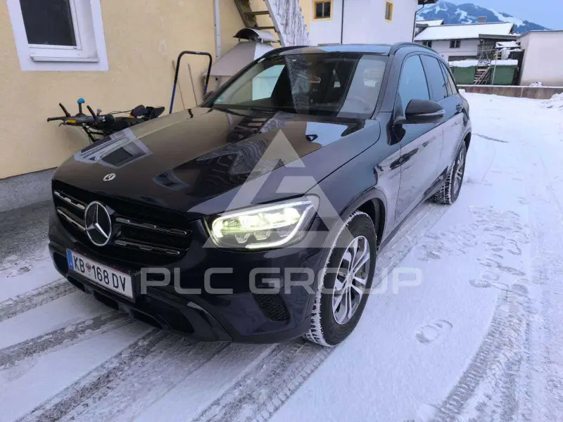 2021 Mercedes Benz GLC 220