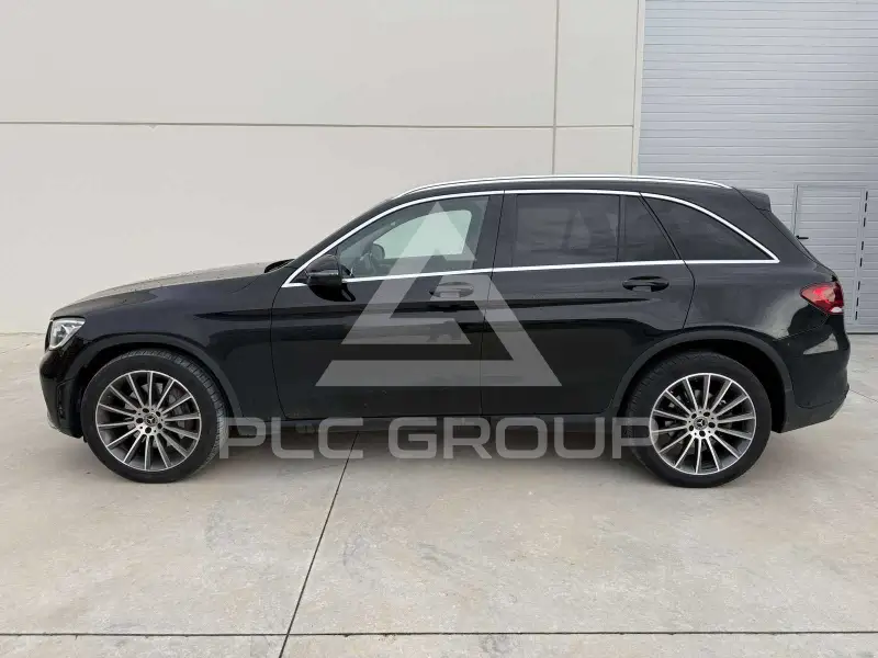 2021 Mercedes Benz GLC 220