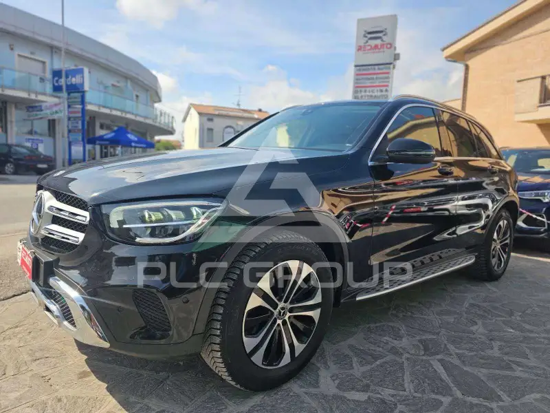 2021 Mercedes Benz GLC 220