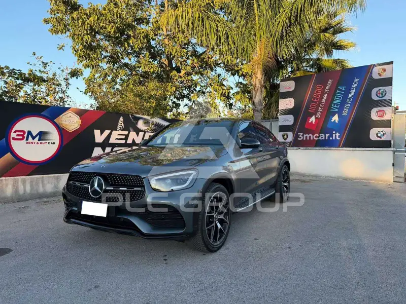 2021 Mercedes Benz GLC 220