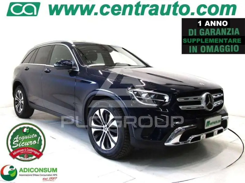 2021 Mercedes Benz GLC 220
